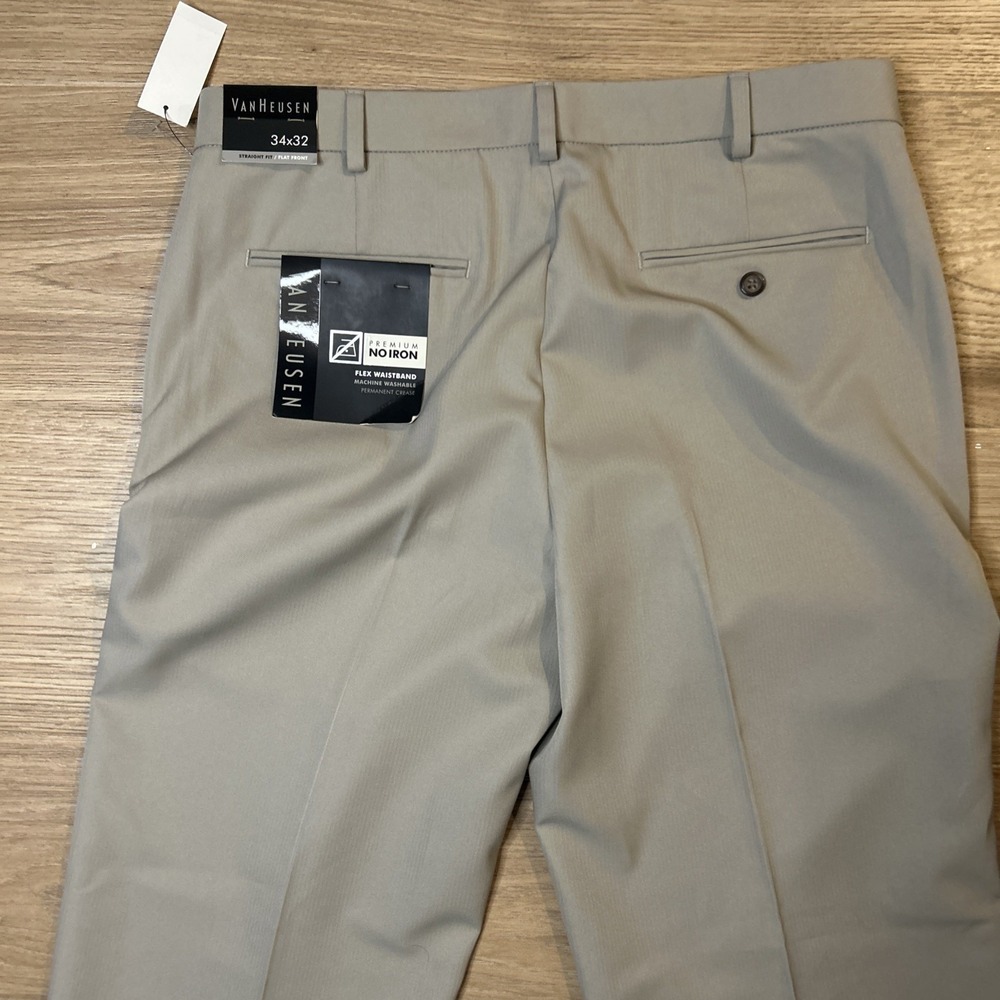 Van Heusen Dress Pants 34x32 Tan Khaki No Iron Flex Waist Straight Leg Men's